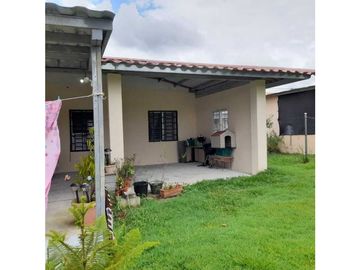 VENTA DE CASA EN DOLEGA CHIRIQUI 600M2