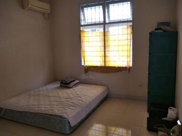 Rumah Di Lebak Bulus, 2Lt, Bisa Utk Kantor, Lebak Bulus Raya