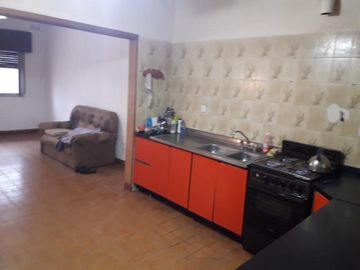 Casa - Claypole