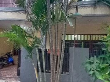 Rumah diperumahan Pondok Ungu Permai Bekasi Utara dekat ke Harapan Indah bebas Banjir