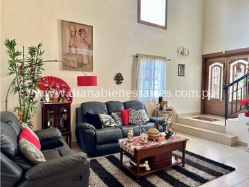 Se vende casa en Altos de Panamá