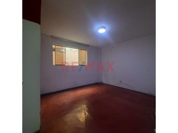 Amplio Departamento Con Aires Propios | 143.57 M² | Excelente Oportunidad En Comas.