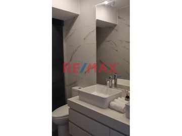 VISTA MARIA ES UNA RESIDENCIAL DE 13 PISOS, EN LA PRIMERA FILA DEL MALECON UNA ZONA MUY EXCLUSIVA PRIVADA Y SEGURA A POCAS CUADRAS DEL PARQUE MUNICIPA