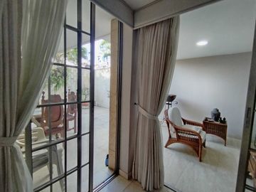 🏡 Venta hermosa casa en Unidad Residencial- Ciudad jardín 📍 Cali. Cod V9838