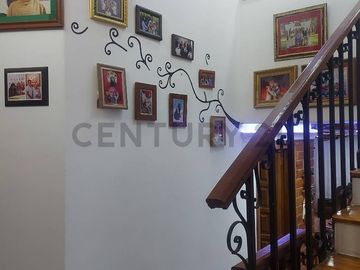 EN VENTA CASA SECTOR LA MOYA CONOCOTO