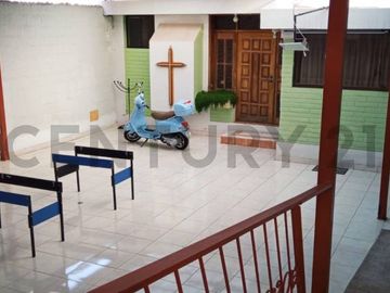 EN VENTA CASA SECTOR LA MOYA CONOCOTO