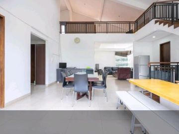Rumah Semi Villa Do Komplek Dago Resort Pakar Bandung