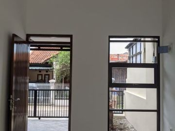 Rumah Baru Siap Huni Di Arcamanik Dkt Toserba Griya, Terminal Antapani