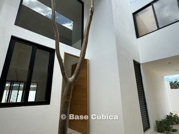 Casa 3 recámaras con bar  y alberca en Mérida, privada en Cholul