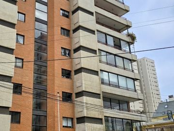 DPTO.3 D,2 ESTACIONAMIENTOS. A 3 CUADRAS DEL CASINO DE VIÑA