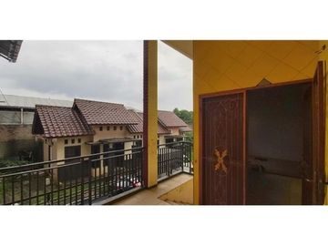 Dijual murah rumah second dekat tol jati asih