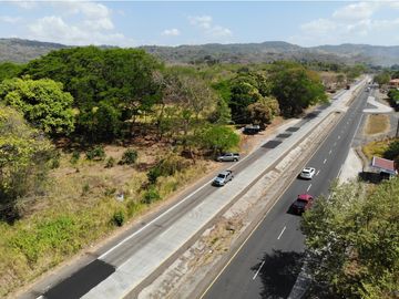SE VENDE TERRENO EN CAPIRA VIA INTERAMERICANA
