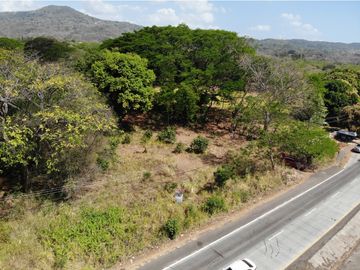 SE VENDE TERRENO EN CAPIRA VIA INTERAMERICANA