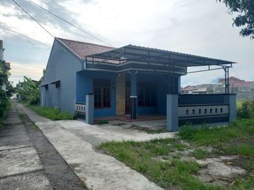 Rumah di Klaten, Siap Huni Dg 4 Kamar Tidur