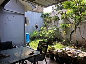 6 Bedroom House for sale