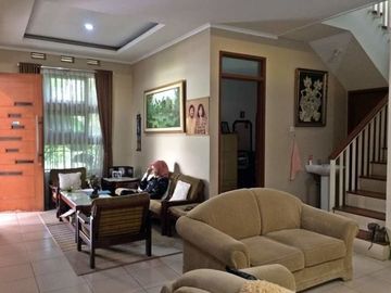 6 Bedroom House for sale