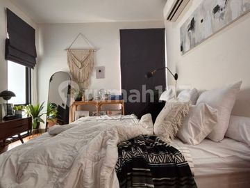 For Sale Rumah Cakep 2 Lantai Nyaman Lokasi Strategis di Zahra Residence
