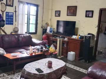RUMAH NYAMAN SIAP HUNI DI CICAHEUM BANDUNG TIMUR