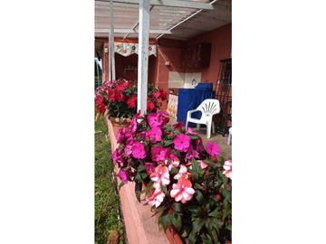 VENDO CASA FINCA VIA BARBOSA CONCEPCION ANTIOQUIA.