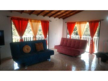VENDO CASA FINCA VIA BARBOSA CONCEPCION ANTIOQUIA.