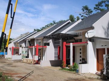 Dijual Rumah Belakang Kantor Kua Wagir Ecca One