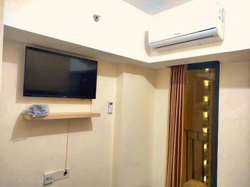 DIJUAL : Apartemen Osaka Riverview Twr Prime B2750 Lt27 full furnish, Tangerang