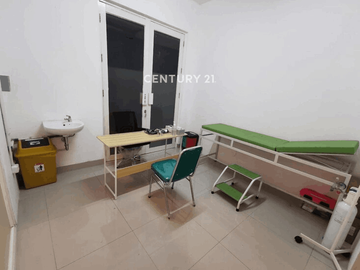 Ruko Bagus 3 Lantai  Siap Pakai Di Cosmo