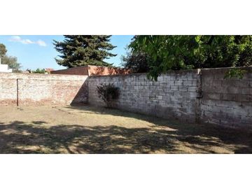 CASA EN VENTA B° PEDRO PICO - Calle Montevideo 600
