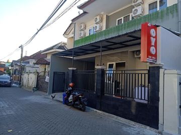 Kost eksklusif full penghuni di seputaran kampus UPN Seturan, belakang OB