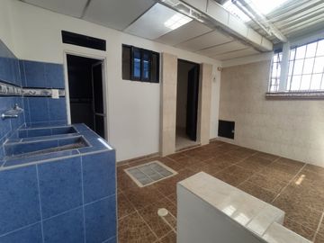 apartaestudio en arriendo en la trinidad.. Cod A117665