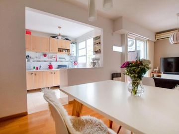 Departamento de 3 AMBIENTES en Caballito.