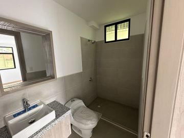 Comodo y calido departamento ubicado en el centro de los ceibos
