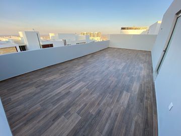 VENTA CASA EN LOMAS DEL PEDREGAL
