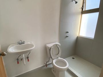 VENTA CASA EN LOMAS DEL PEDREGAL