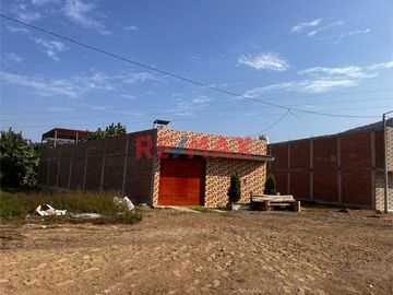 🌟 ¡Oportunidad única en Laredo, Trujillo! 🌟

📍 Ubicación: SECTOR SANTA ROSA PARCELA LAREDO

🔹 ¿Buscas el lugar perfecto para desarrollar tu proyec