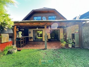 Casa en venta de 4 dorm. en Valle de Mirasur, Temuco