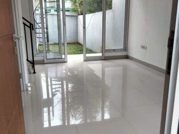 Siap Huni 2 LT Pingir Jl. Raya Babakan Madang Sentul Bogor