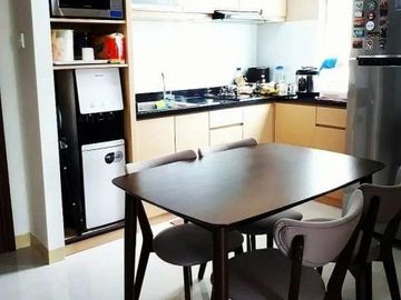 JUAL Apartemen Sudirman Park 3BR Corner baru renov