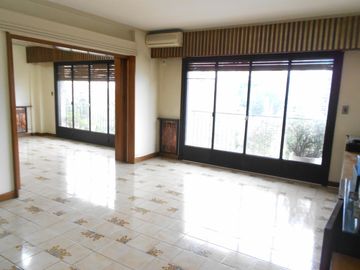 PISO 5 AMBIENTES MAS DEPENDENCIA EN VENTA EN CABALLITO PARQUE RIVADAVIA