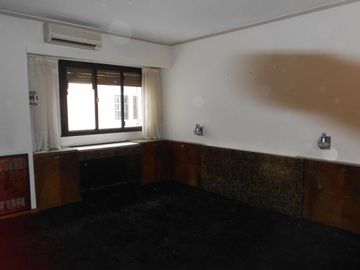 PISO 5 AMBIENTES MAS DEPENDENCIA EN VENTA EN CABALLITO PARQUE RIVADAVIA