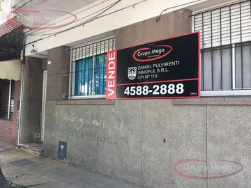 Muy Buen PH 4 ambientes al frente con patio