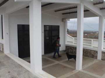 Se Vende Casa Cerca del Mar en Punta Blanca