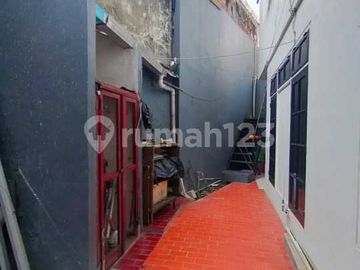 Rumah Luas 150M2 Strategis di Benhil Dekat Scbd & MRT Harga Menarik