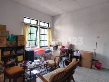 Rumah Luas 150M2 Strategis di Benhil Dekat Scbd & MRT Harga Menarik
