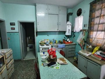 Casa PH en venta en Lanus Este