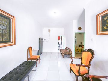 Rumah Strategis 4 Menit ke Terminal Sawangan 1 Lt Hadap Timur J-51003