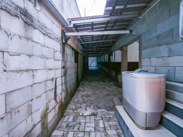 Rumah Strategis 4 Menit ke Terminal Sawangan 1 Lt Hadap Timur J-51003