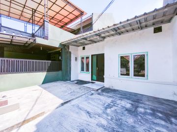 Rumah Strategis 4 Menit ke Terminal Sawangan 1 Lt Hadap Timur J-51003