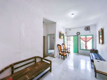 Rumah Strategis 4 Menit ke Terminal Sawangan 1 Lt Hadap Timur J-51003