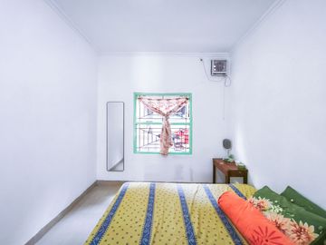 Rumah Strategis 4 Menit ke Terminal Sawangan 1 Lt Hadap Timur J-51003